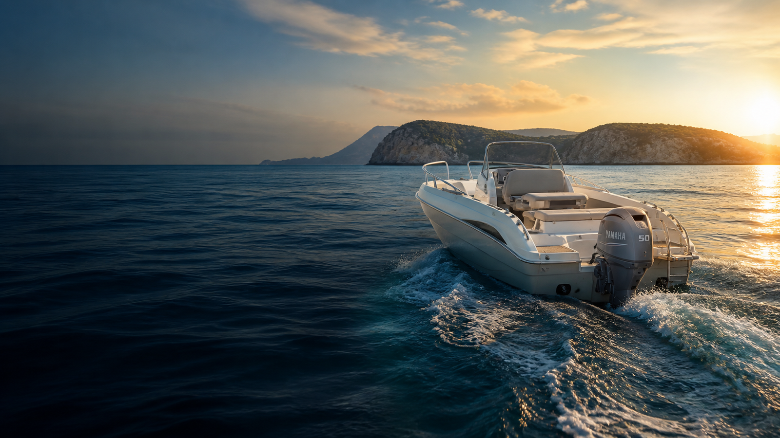 Bateau équipé d’un moteur Yamaha 50 CV en navigation
